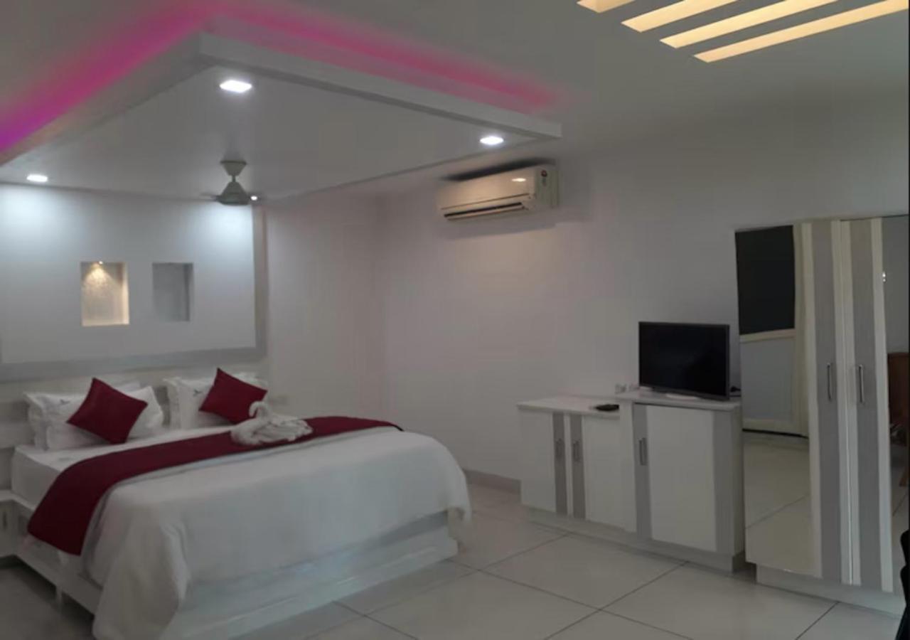 ורקלה Clafouti Beach Resort - A Seafacing Resort מראה חיצוני תמונה